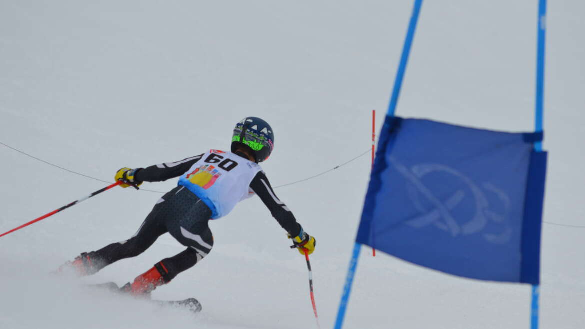 Προκήρυξη Πανελληνίου Πρωταθλήματος Αλπικών Παμπαίδων Παγκορασίδων στο Ανήλιο, 21-22.3.26